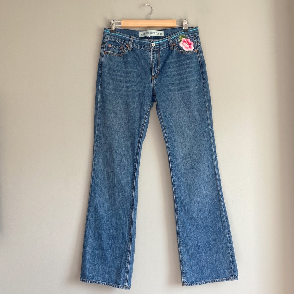 Vintage GAP Embroidered Low Rise Boot Cut Y2K Jeans